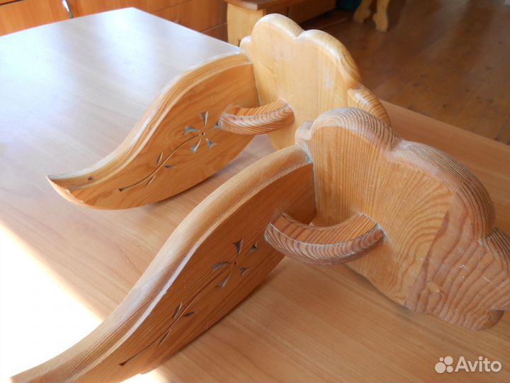 Полка деревянная