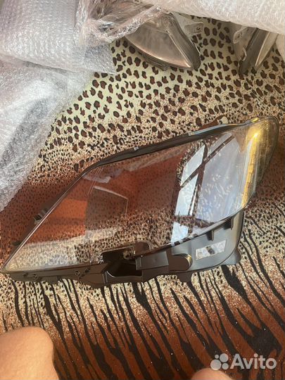 Стекла фар Lexus LS 460