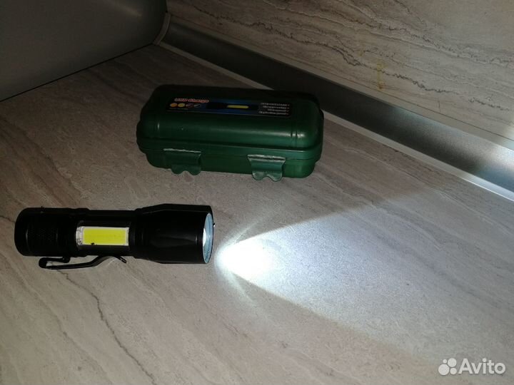 Фонарик перезаряжаемый