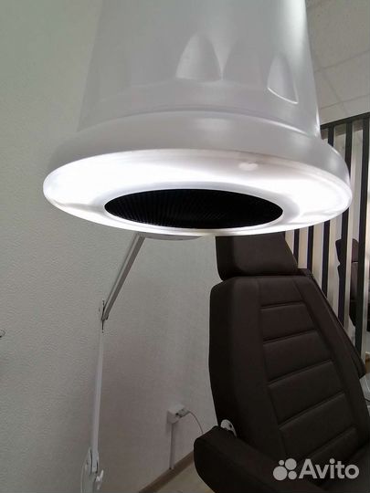 Вытяжка для маникюра и педикюра