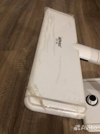 Лампа настольная LED