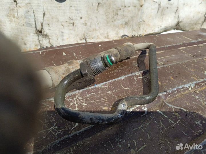 Трубка гидроусилителя Opel Astra H седан 1.6 2009