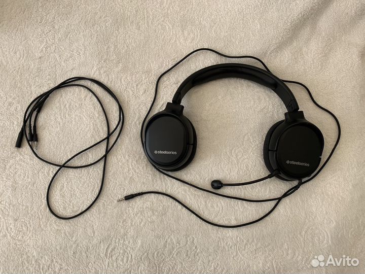 Наушники SteelSeries Arctis 1