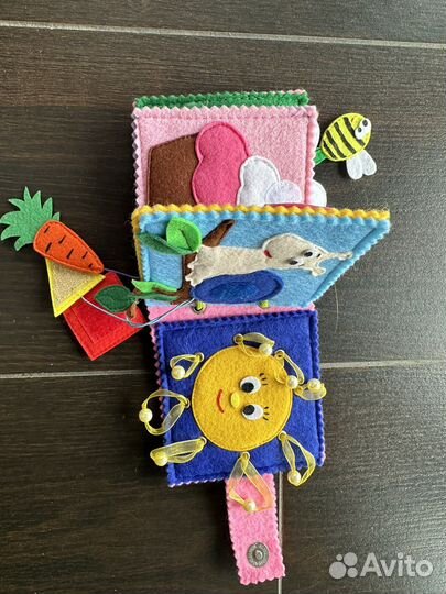 Развивающая книжка из фетра
