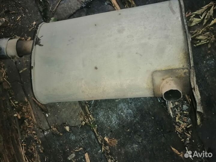 Глушитель на тойоту калдину