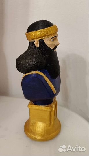 Фигурка ассирийский царь Ашшурбанапал