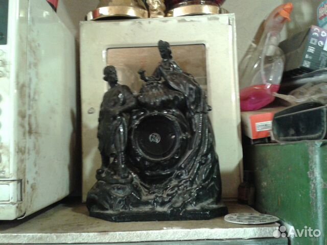 Часы антикварные