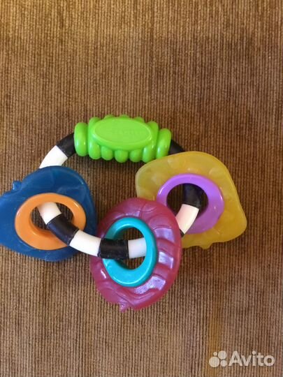 Пакет игрушек- погремушек для малыша