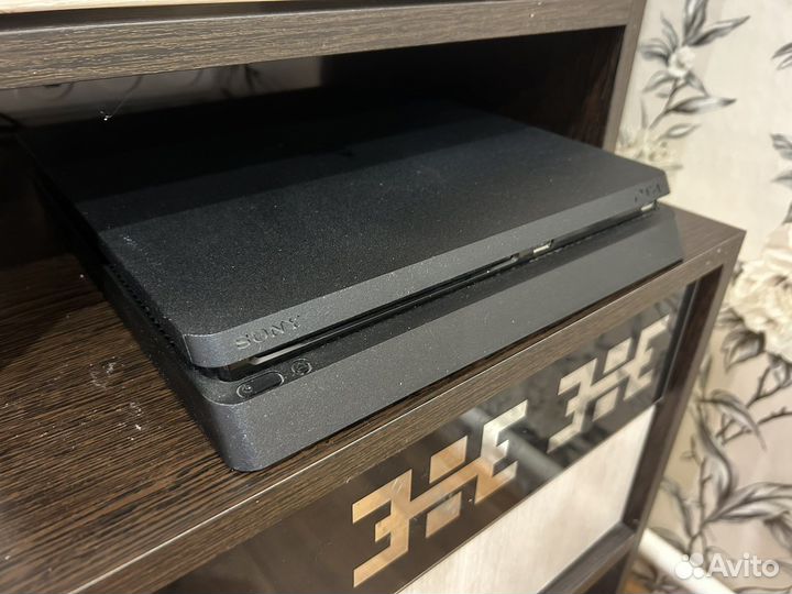 Sony playstation 4 slim 1tb