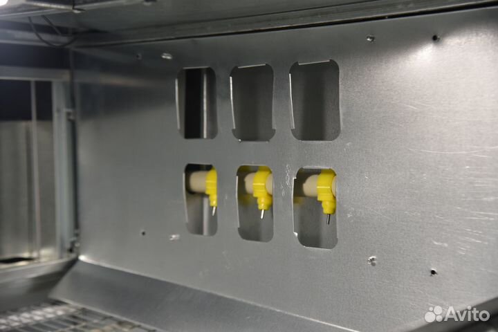 Утепленный курятник для выращивания бройлеров