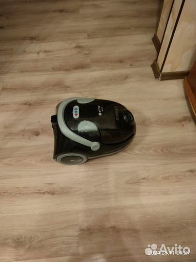 Пылесос Vitek