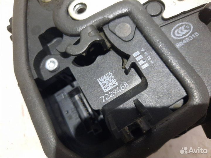 Замок двери задний правый Bmw X1 E84 N20B20A 2012