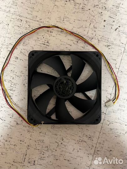 Два вентилятор для корпуса 120мм