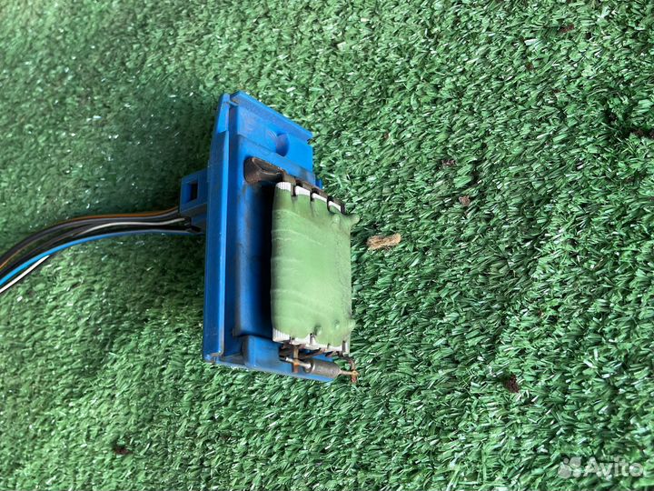 Резистор вентилятора печки ford focus 1