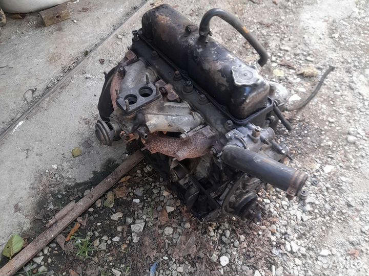 Двигатель402