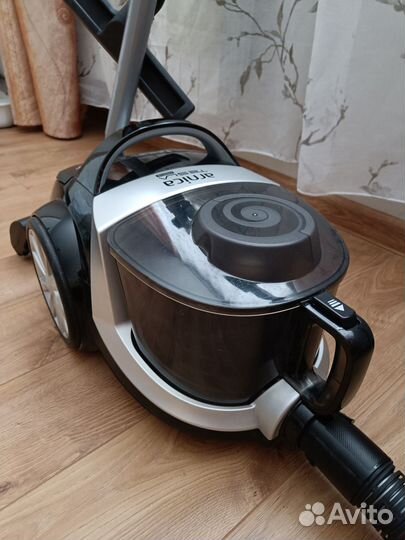 Пылесос arnica tesla premium