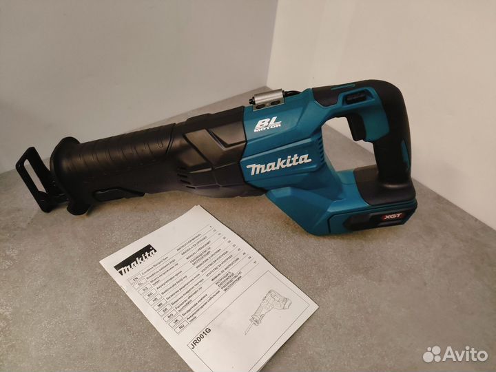 Сабельная пила makita JR001G оригинал без АКБ