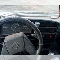 Opel Ascona 1.6 MT, 1987, 98 495 км, с пробегом, цена 60 000 руб.