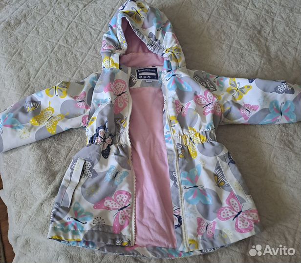 Курточка на девочку