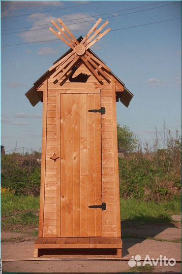 Уличный туалет деревянный Ш323