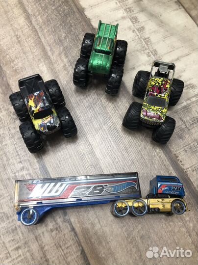 Машинки Хот Виллс и др