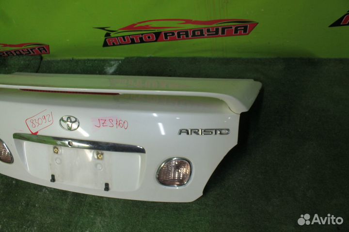 Крышка багажника lexus,toyota JZS160,JZS161 aristo