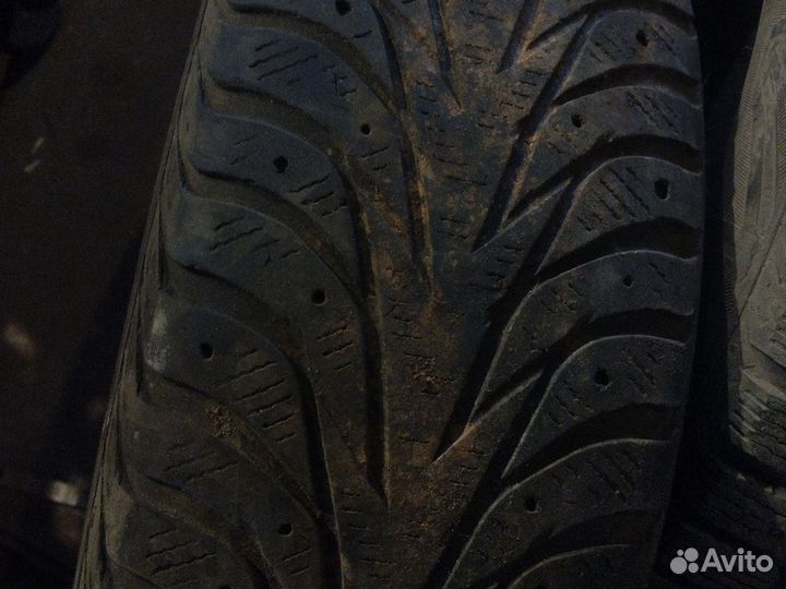 Yokohama Ice Guard Stud IG35 215/65 R16