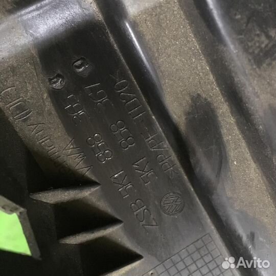 Бардачок Фольксваген Гольф 6