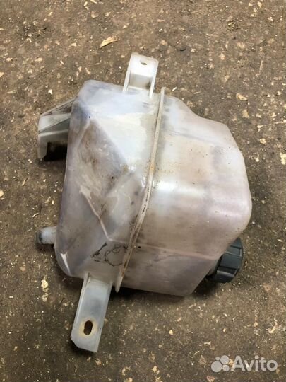 Расширительный бачок LADA Kalina 1