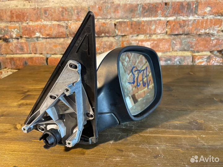Зеркало заднего вида боковое правое Bmw X1 E84