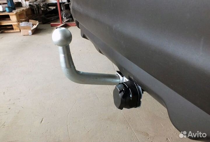 Фаркоп с оцинкованным шаром Nissan Qashqai 2007-2