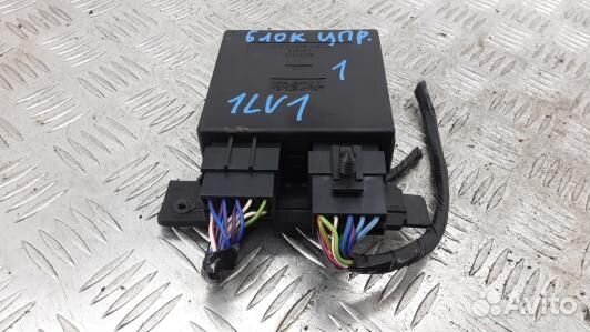 Блок управления jeep grand cherokee ZJ (1LV01NC01)