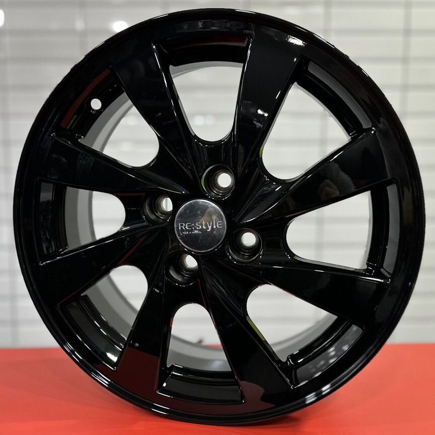 Литые диски iFree Original Lada Granta FL (КСr880) 6×R15 4×98