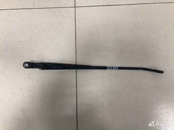 Поводок стеклоочистителя передний левый Renault Lo