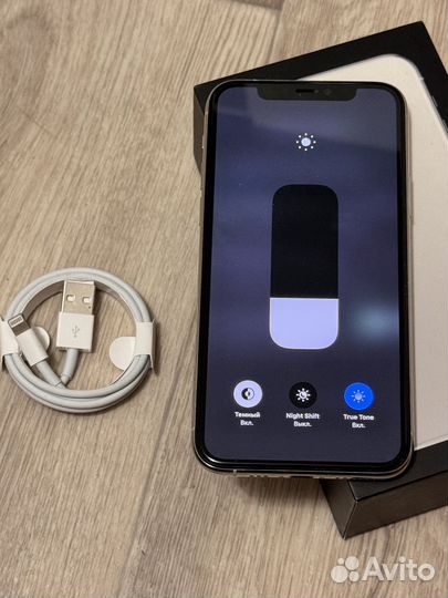 iPhone 11 Pro, 64 ГБ