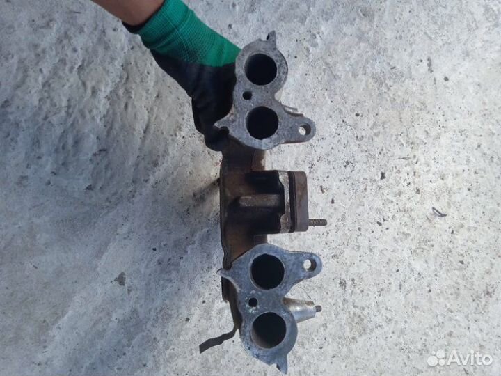 Коллектор впускной Лада 2108