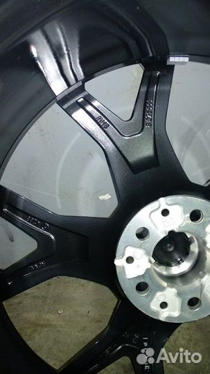 Новые шипованные колёса R21 BMW 741m стиль X5 X6