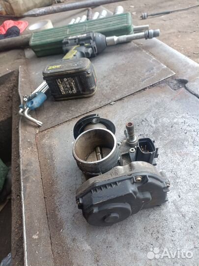 Дроссельная заслонка Chevrolet Lacetti