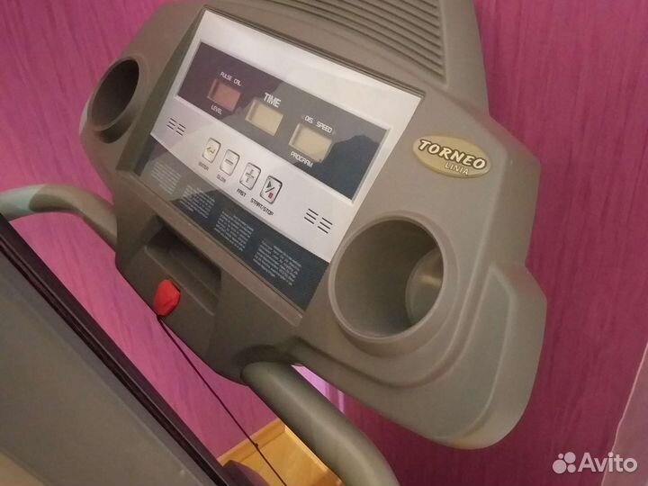 Электрическая беговая дорожка