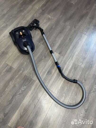 Пылесос Philips FC8780/08 Performer Silent