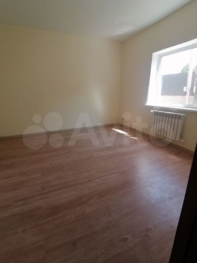 Дом 180 м² на участке 6,7 сот.