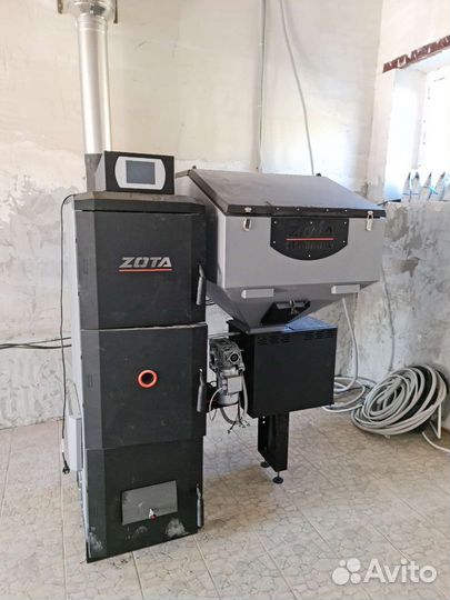 Котел автоматический твердотопливный Stahanov Zota