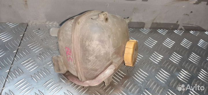 Расширительный бачок Cadillac BLS vecrta c