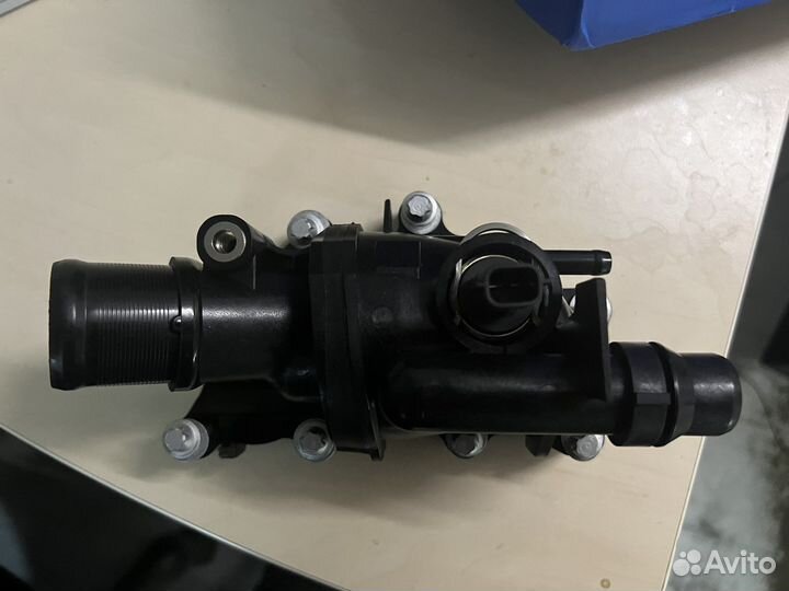 Термостат Mercedes CLA, GLA, A, B, GLB A2822030175