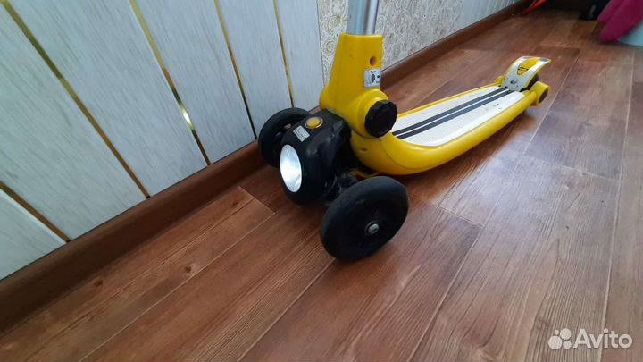 Самокат детский трехколесный бу