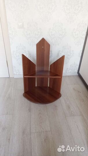 Полка настенная угловая