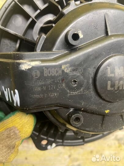 Мотор печки Kia Sportage SL G4KD 2013