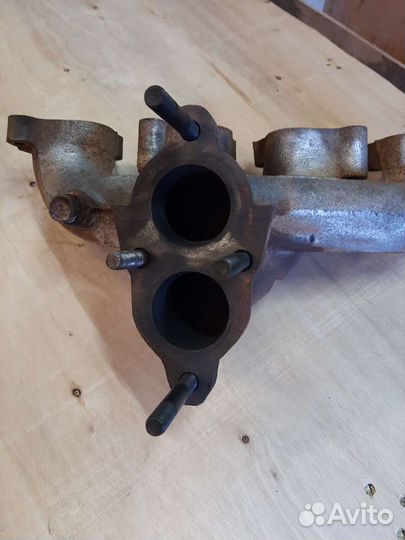 Коллектор выпускной