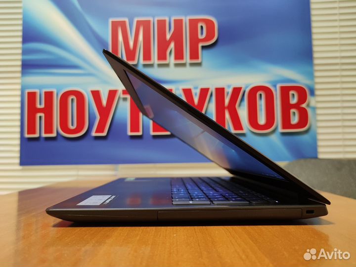 Игровой ноутбук Lenovo бу /geforce Mx 150/ Full HD