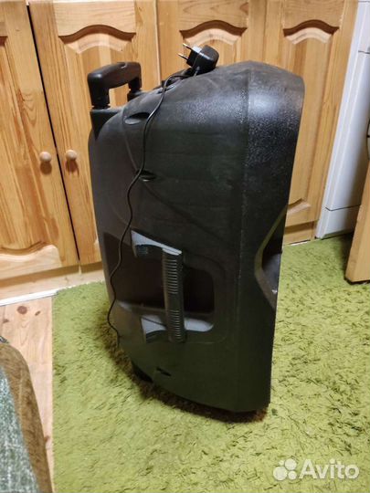 Акустическая колонка